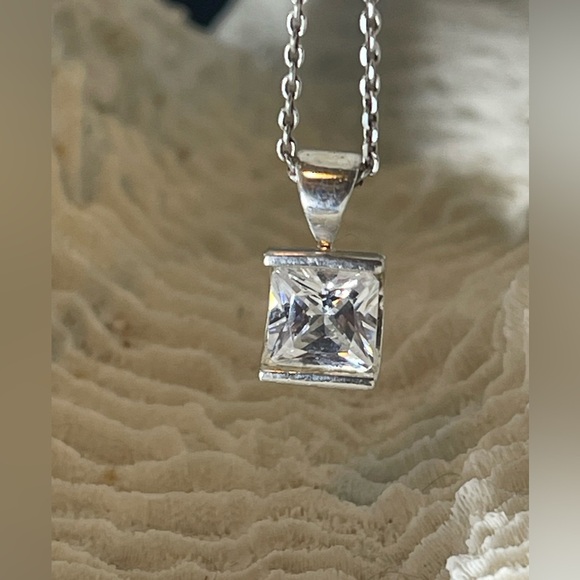 ✨ Vintage Sterling Silver Italian 925 Necklace with Crystal Pendant Earring Set✨ - Picture 6 of 16